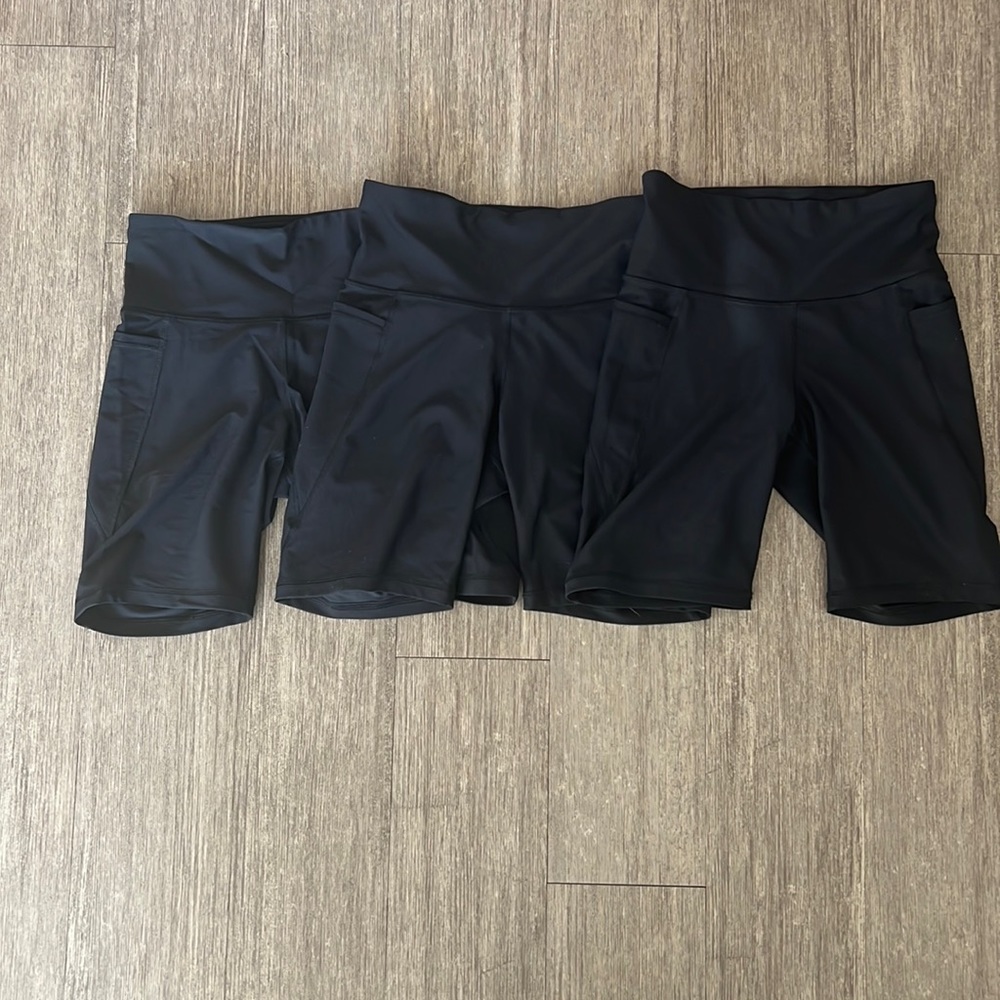 3 Pairs of Old Navy Powersoft Bike Shorts Size M